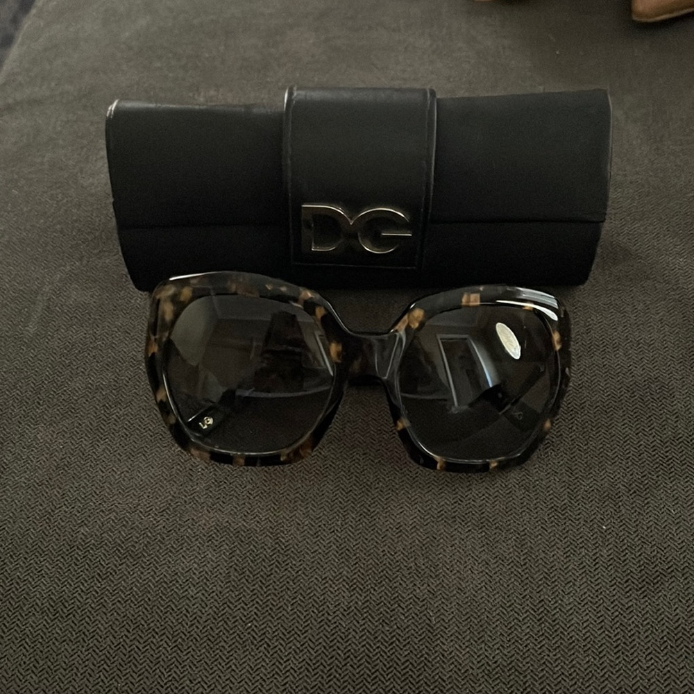 DOLCE & GABBANA SUNGLASSES